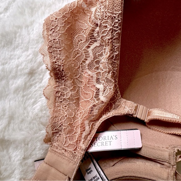 NWT Victoria Secret lace bra 34D - Picture 5 of 6